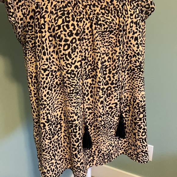 Braeve Leopard Top from Evereve - Picture 6 of 9